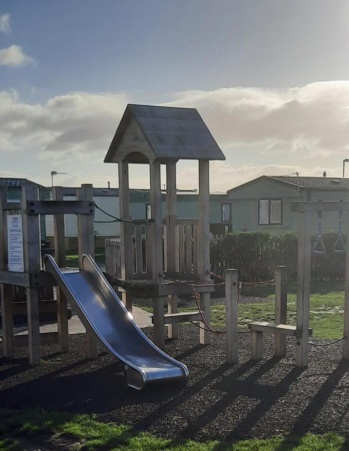 Masons By The Sea Heysham Static Caravan Sleeps 8 Pet Friendly Εξωτερικό φωτογραφία